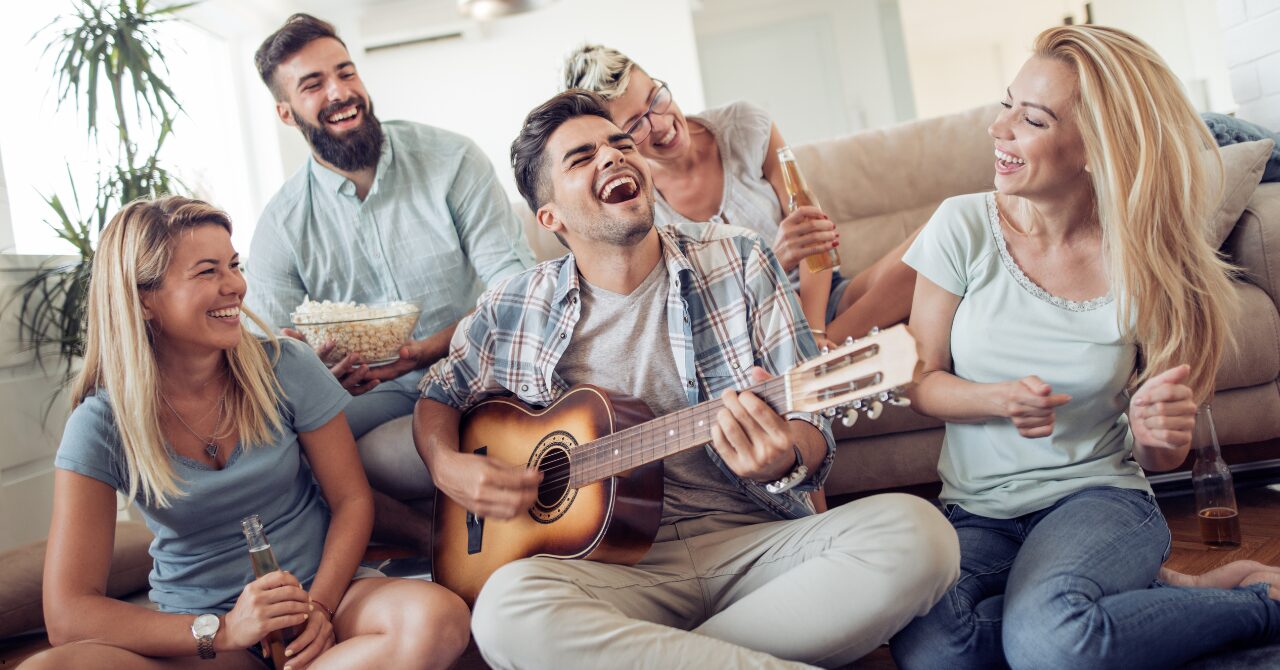 【誰でも簡単！】絶対にイギリス人の友達を作れるおすすめ無料アプリ5選！【恋人も作れます】